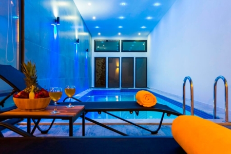 Villa Gece 4 Resim