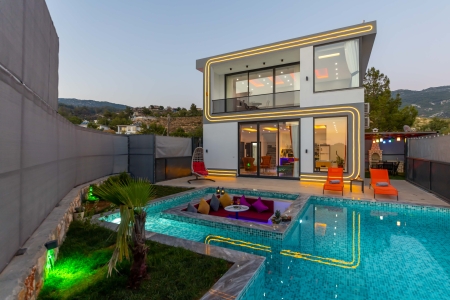 Villa Sisters 2 Resim