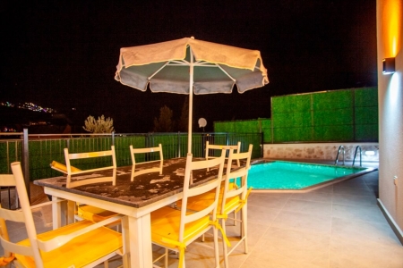 Villa Güneyim 3 Resim