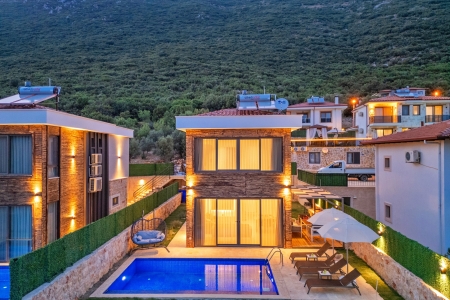 Villa Brown 4 Resim